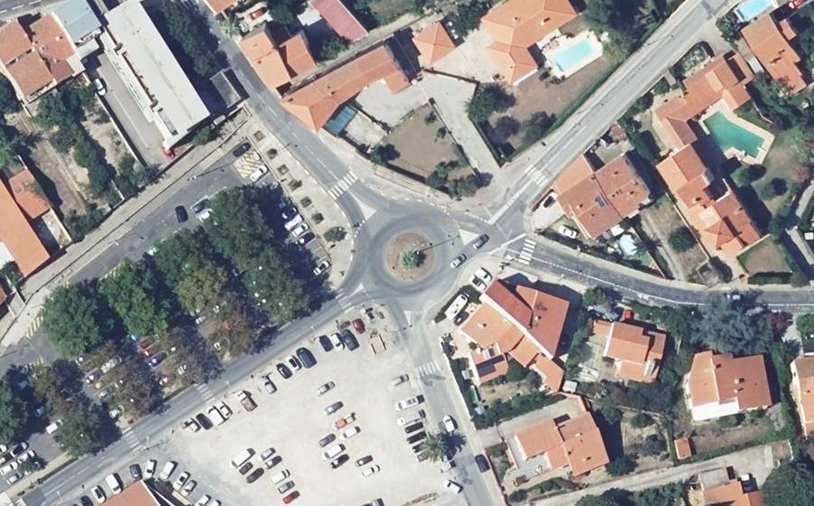Vue aérienne du Rond-point anonyme n°25938043