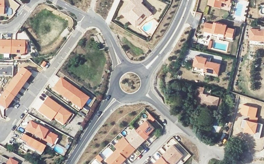 Vue aérienne du Rond-point anonyme n°26006770