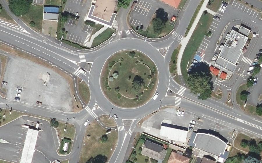 Vue aérienne du Rond-Point du Général de Monsabert