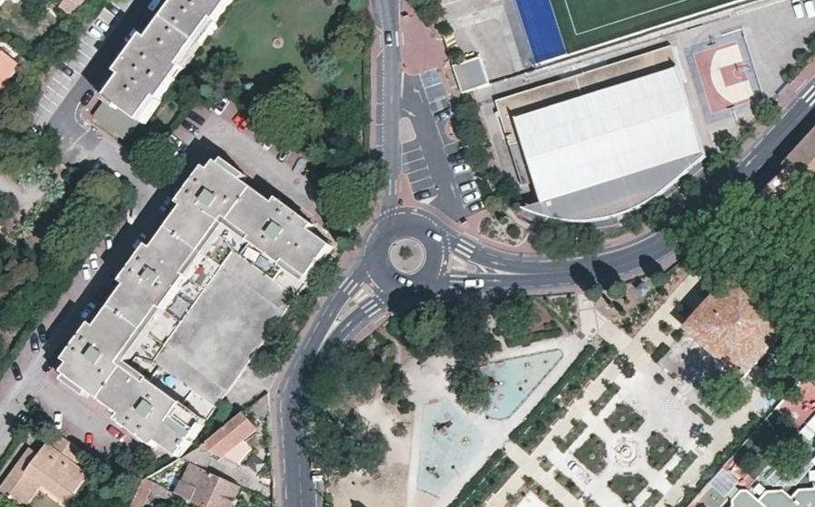 Vue aérienne du Place Cardinal Verdier