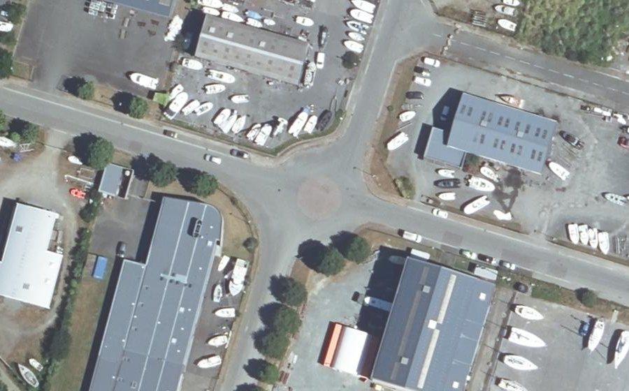 Vue aérienne du Rond-point anonyme n°26418343