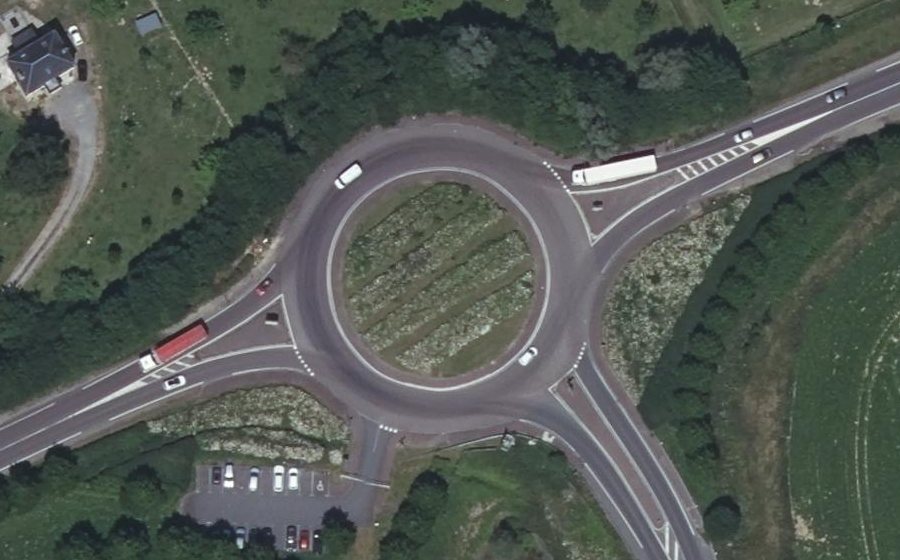 Vue aérienne du Rond-point anonyme n°26587655