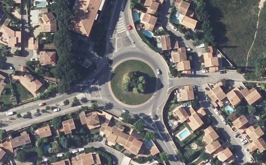Vue aérienne du Rond-Point Roger Fert