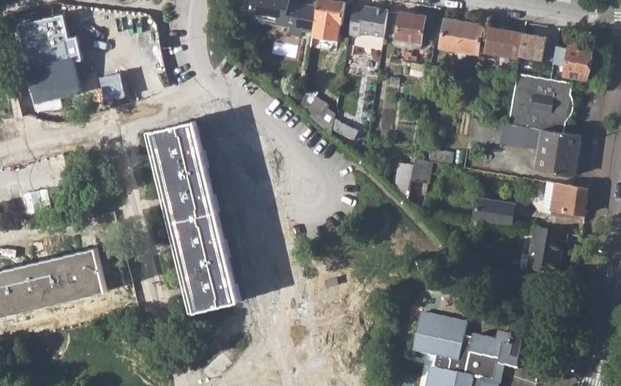 Vue aérienne du Rond-point anonyme n°26732551
