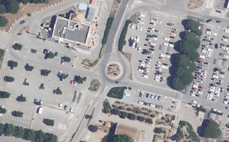 Vue aérienne du Rond-point anonyme n°26800009