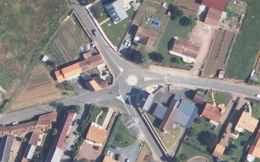 Vue aérienne du Rond-Point du 19 Mars 1962