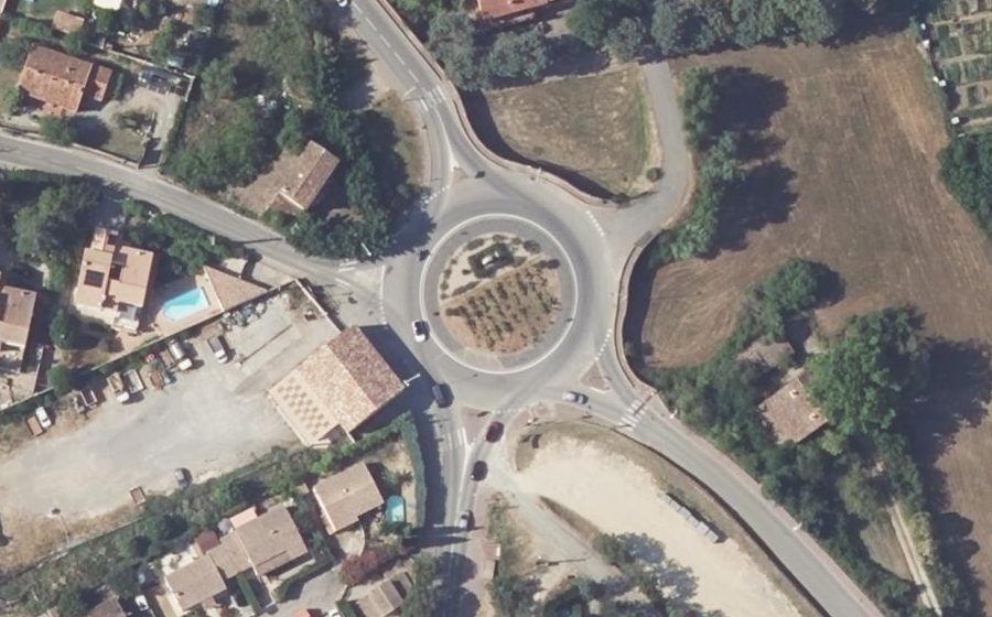 Vue aérienne du Rond-Point du Souvenir Français