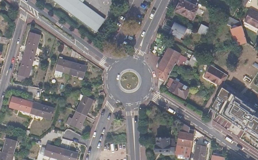 Vue aérienne du Rond-Point du Souvenir Français