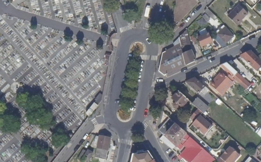 Vue aérienne du Place du Souvenir Français
