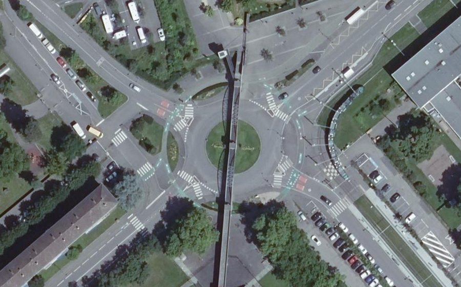 Vue aérienne du Rond-point anonyme n°27318121