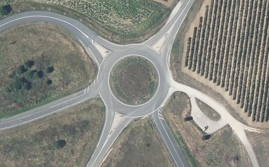 Vue aérienne du Rond-point anonyme n°27461006
