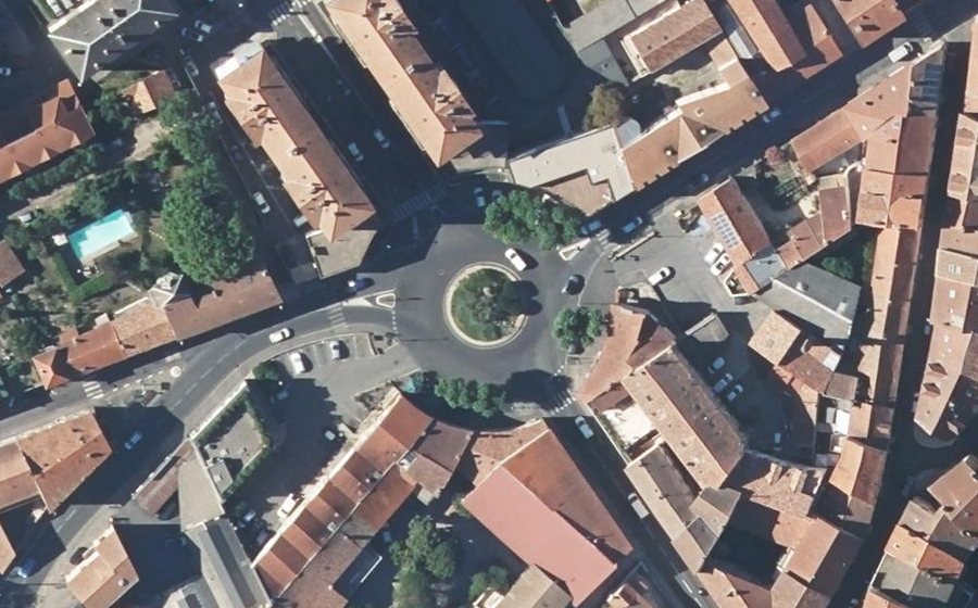 Vue aérienne de la Place des Martyrs de la Résistance