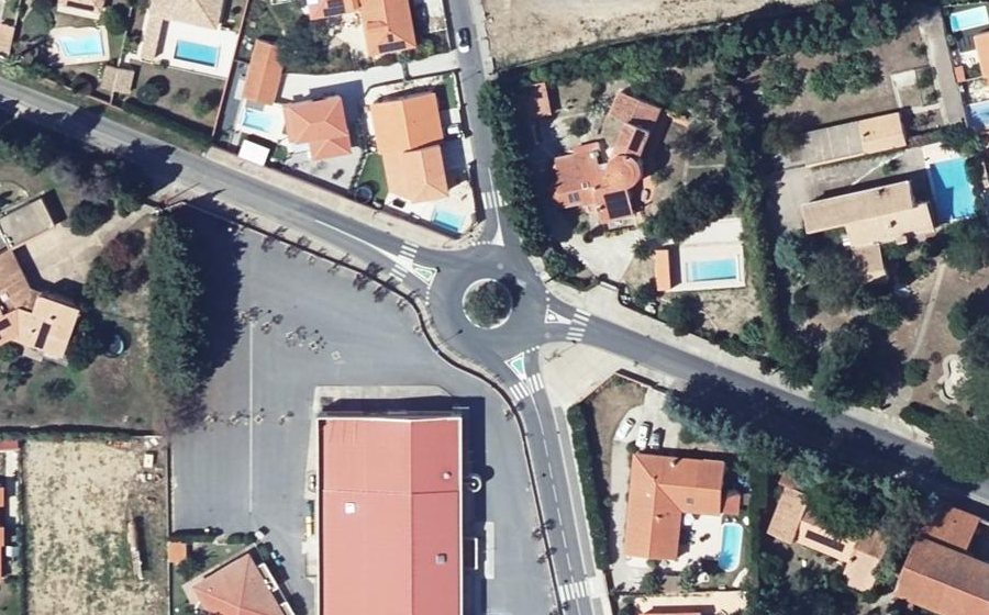 Vue aérienne du Rond-Point de l'Ordre National du Mérite