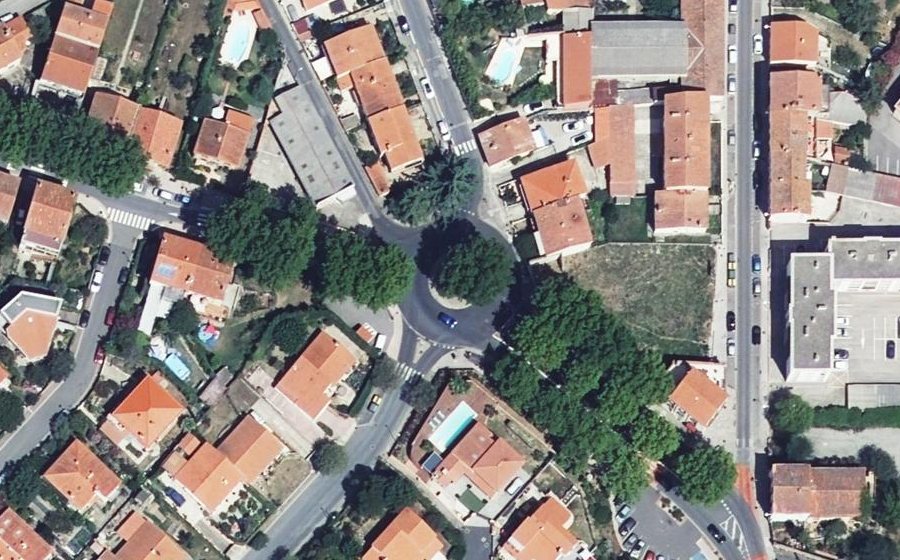 Vue aérienne du Rond-Point des Croix de Guerre et de la Valeur Militaire