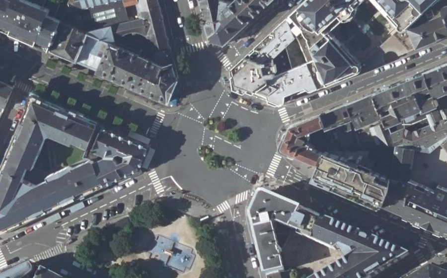 Vue aérienne du Place René Bouhier