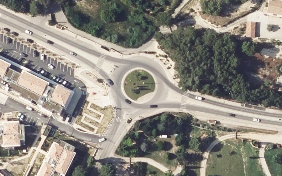 Vue aérienne du Rond-point Danielle Tchakamian
