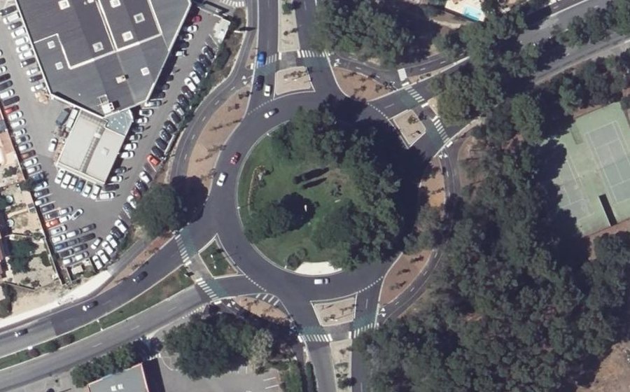 Vue aérienne du Rond-point Nelson Mandela