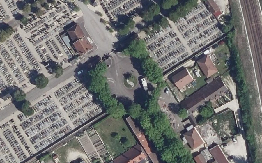 Vue aérienne du Avenue du Cimetière