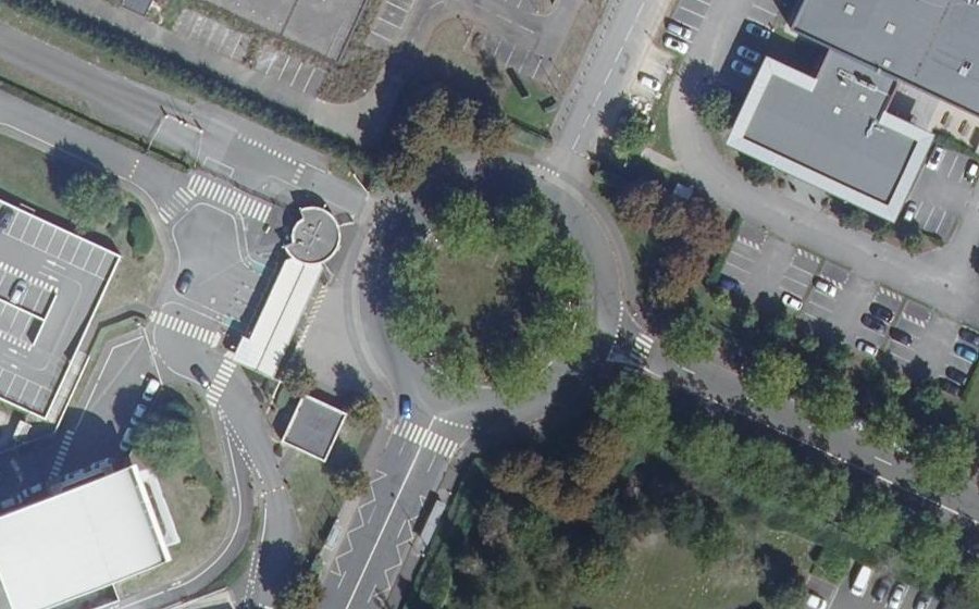 Vue aérienne du Rond-Point du Commando Kieffer