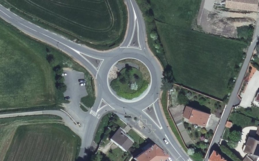 Vue aérienne du Rond-point anonyme n°29070403