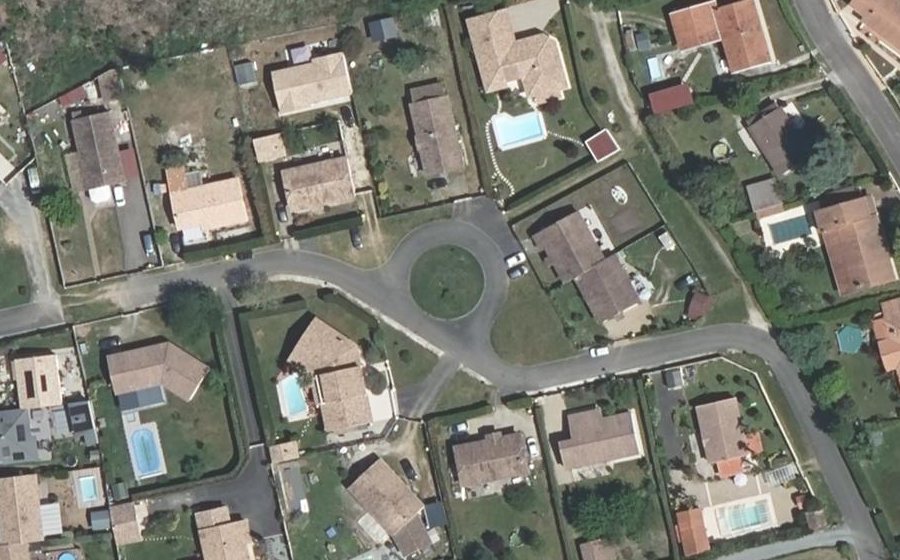 Vue aérienne du Rond-point anonyme n°29120806