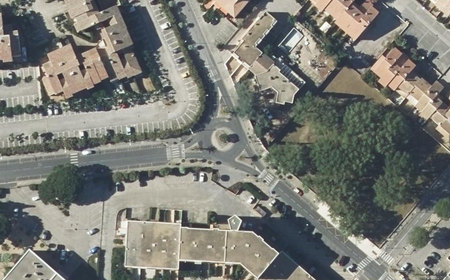 Vue aérienne du Rond-Point le Cévenol