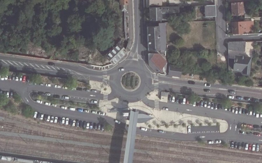 Vue aérienne du Rond-Point des Harkis