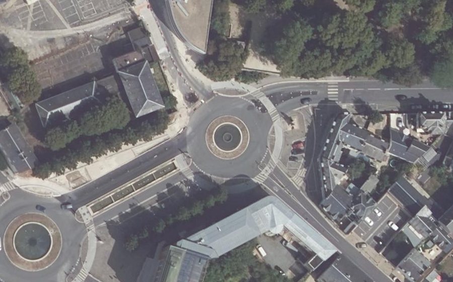 Vue aérienne du Place du 8 Mai 1945