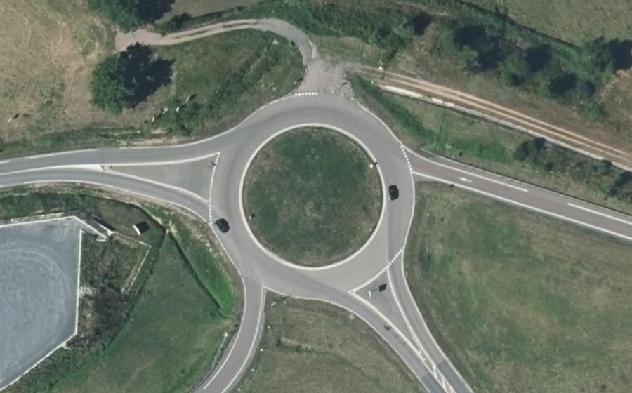 Vue aérienne du Rond-point anonyme n°29288962