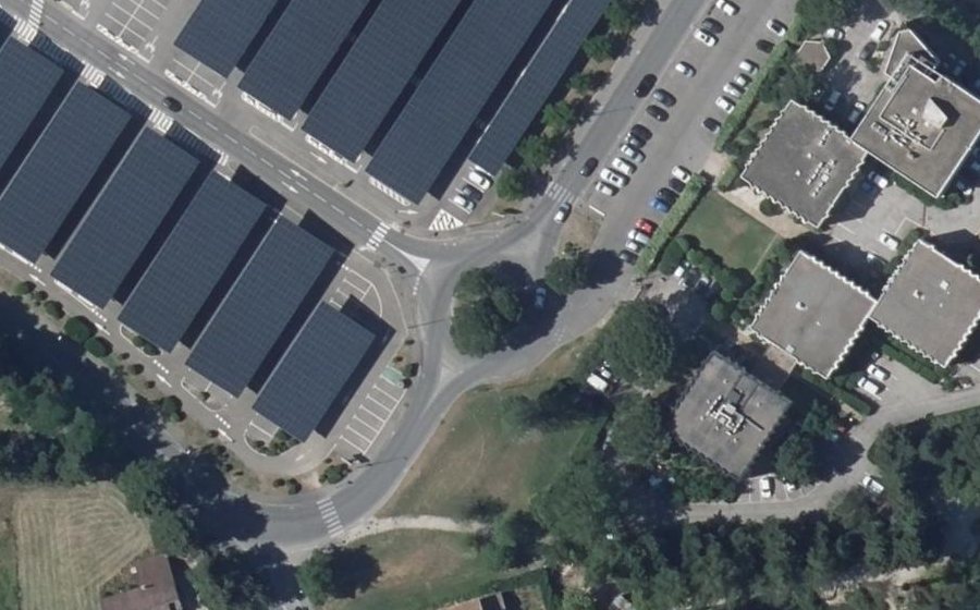 Vue aérienne du Rond-point anonyme n°29438404