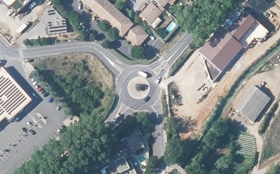 Vue aérienne du Carrefour du Souvenir Français