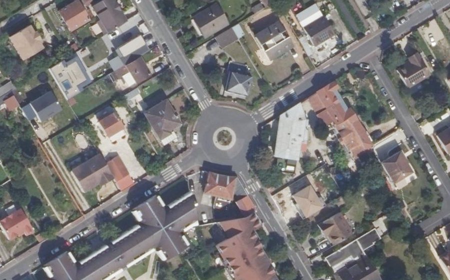 Vue aérienne du Place Raymond Baulon