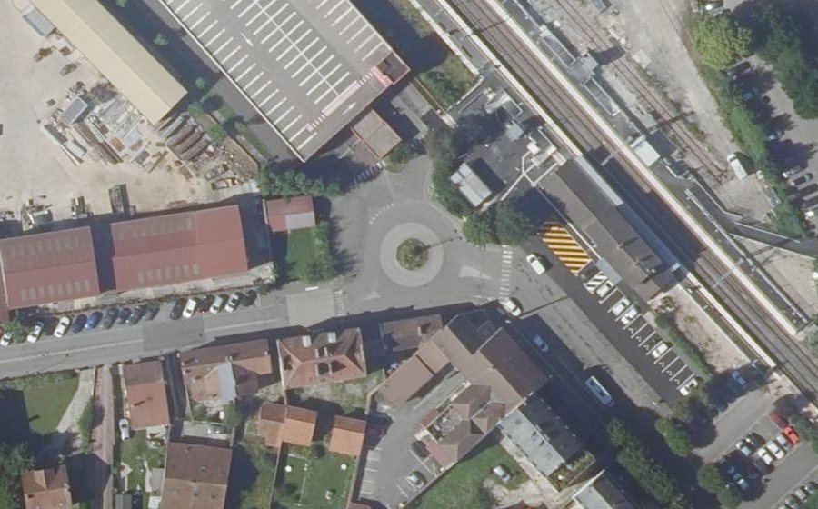 Vue aérienne du Rond-point anonyme n°30009724