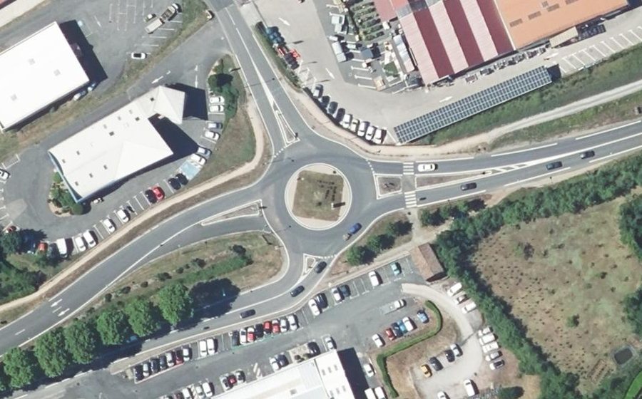 Vue aérienne du Rond-point anonyme n°30017716
