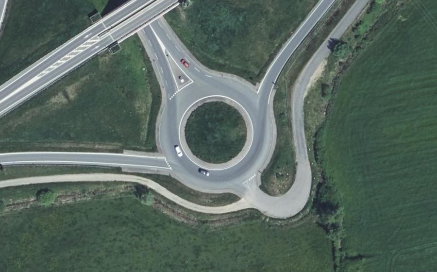 Vue aérienne du Rond-point anonyme n°300207270