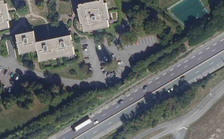 Vue aérienne du Rond-point anonyme n°30053684