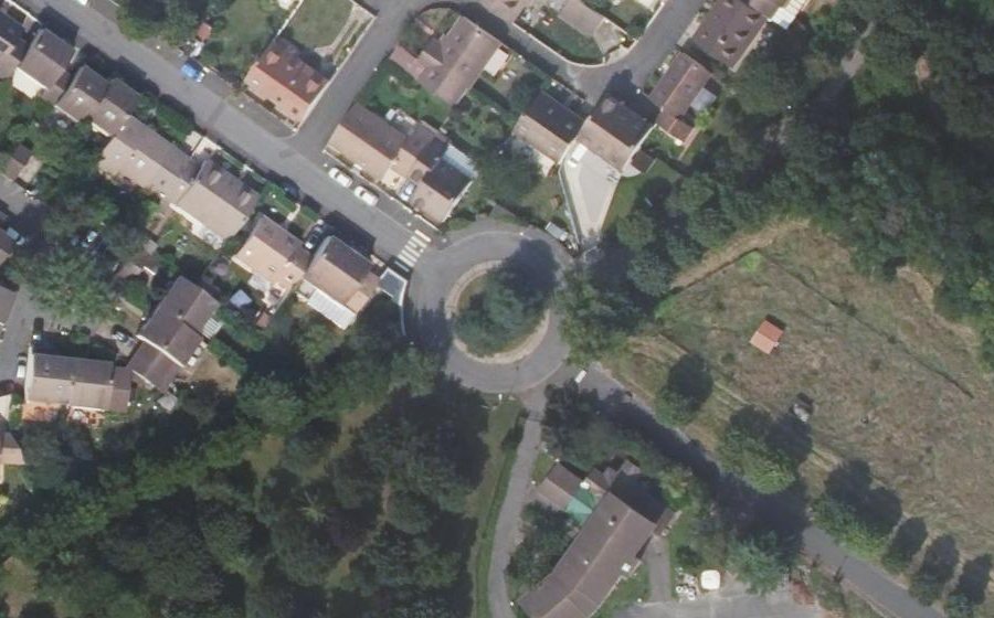Vue aérienne du Rond-point anonyme n°30060268