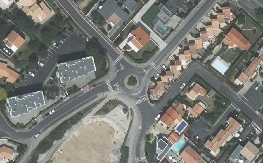 Vue aérienne du Rond-point anonyme n°30103022