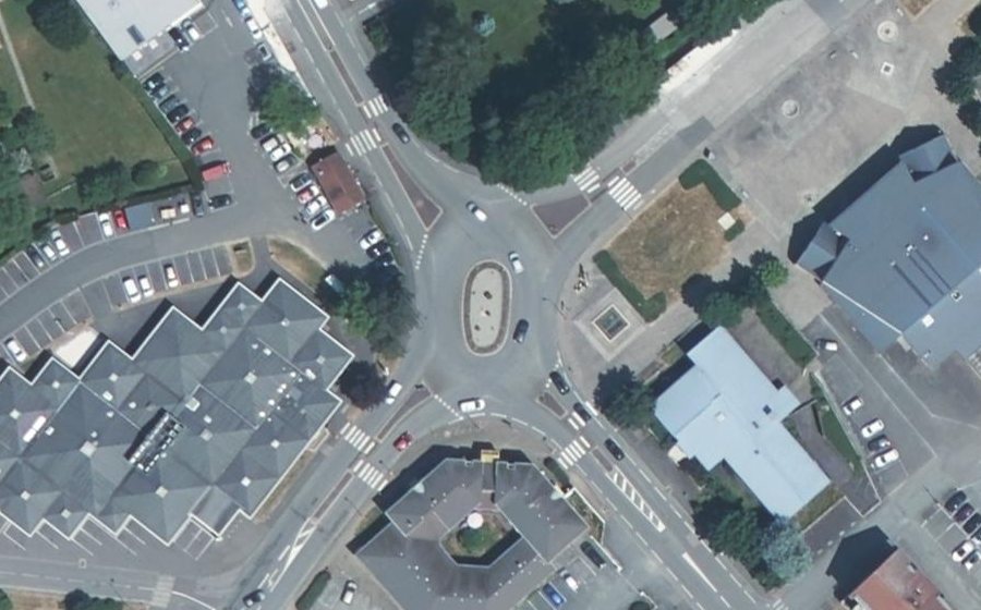 Vue aérienne du Rue de la Première Armée Française