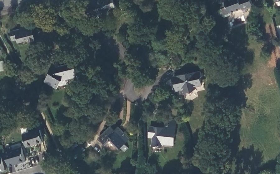 Vue aérienne du Rond-point anonyme n°30290805