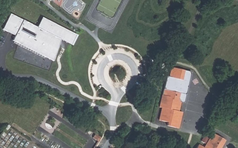 Vue aérienne du Rond-Point Charles Perrault