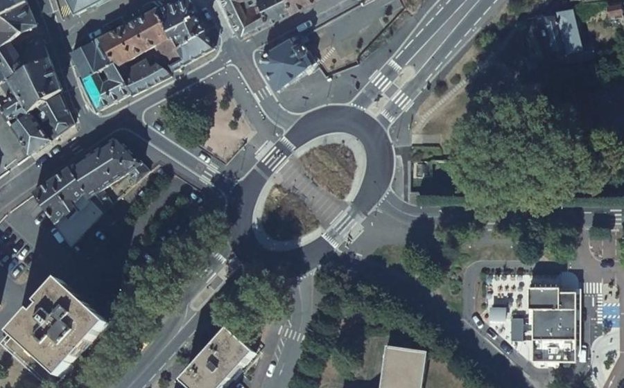 Vue aérienne du Place du Pont Cizeau