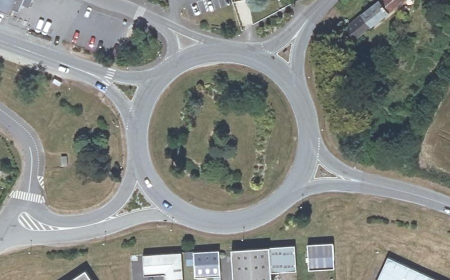 Vue aérienne du Rond-Point du Salut de la Clarté
