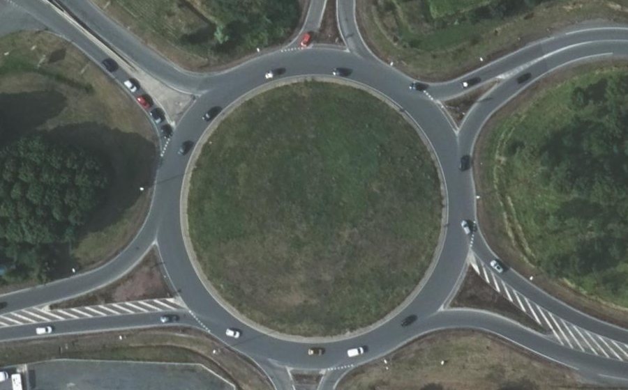 Vue aérienne du Rond-point anonyme n°309032027