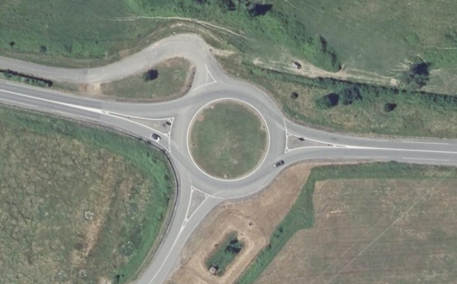 Vue aérienne du Rond-point anonyme n°30919985
