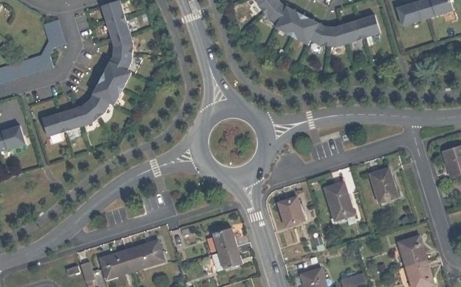 Vue aérienne du Rond-Point Sartirana-Lomellina