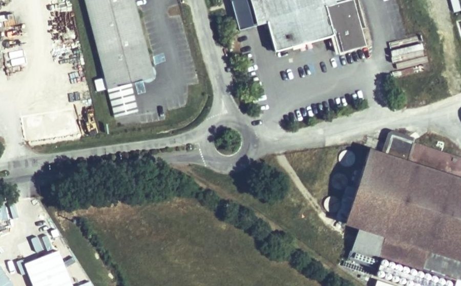 Vue aérienne du ZI Croix Dourdenne