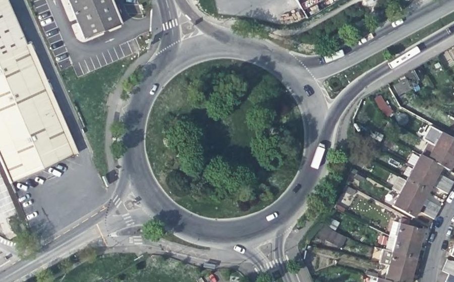 Vue aérienne du Place du Souvenir Français