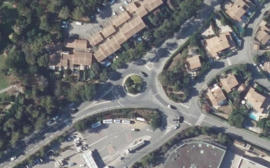 Vue aérienne du Carrefour Peire Sarade