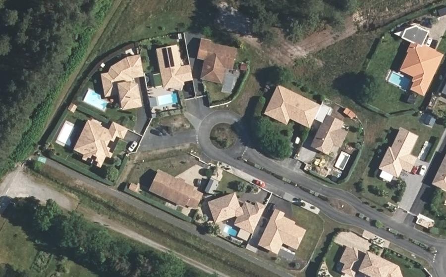 Vue aérienne du Allée des Échasses